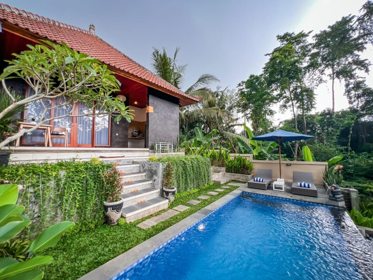 Aris House Private Pool Villa أوبود المظهر الخارجي الصورة